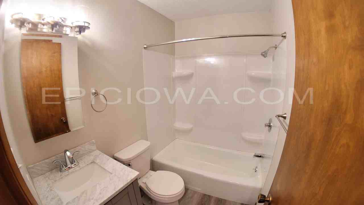 2621 Wilson Avenue SW - Photo 5 of 19