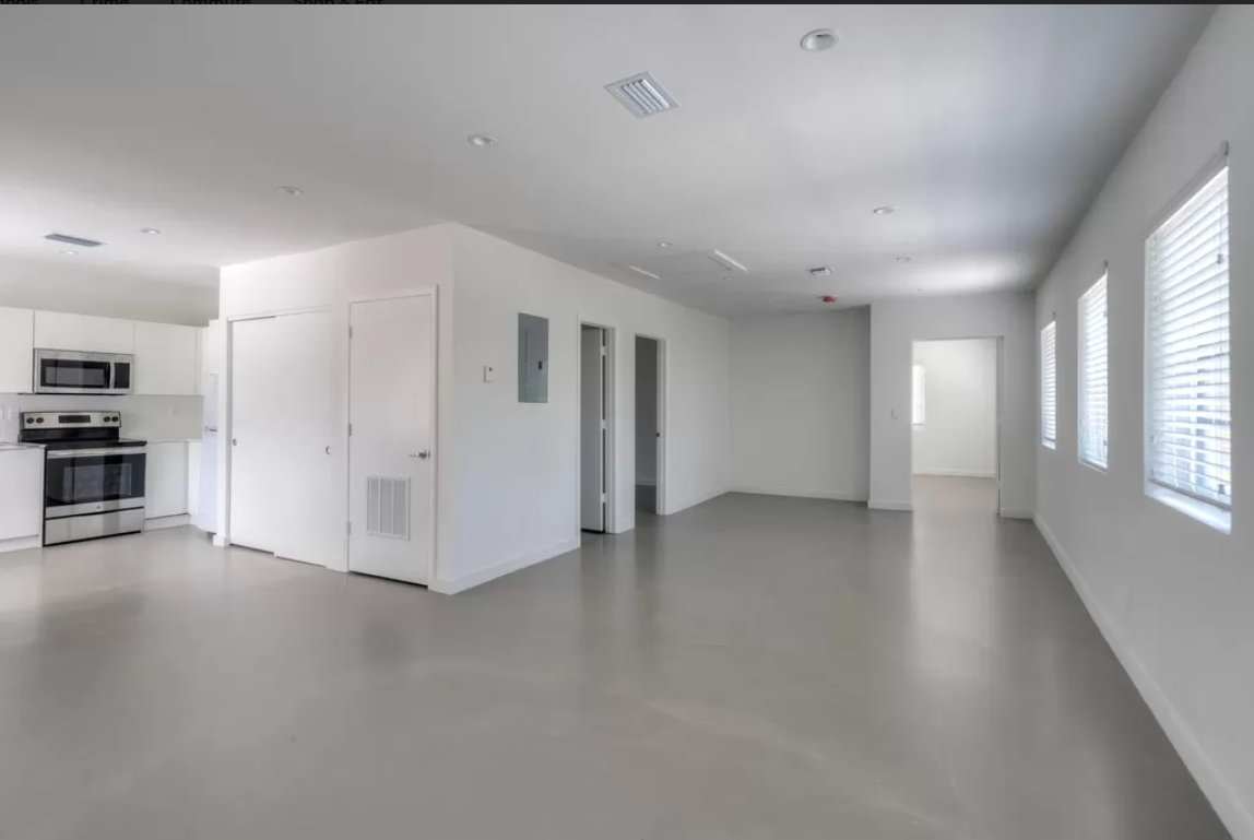 450 Northeast 62nd Street - Photo 4 of 10