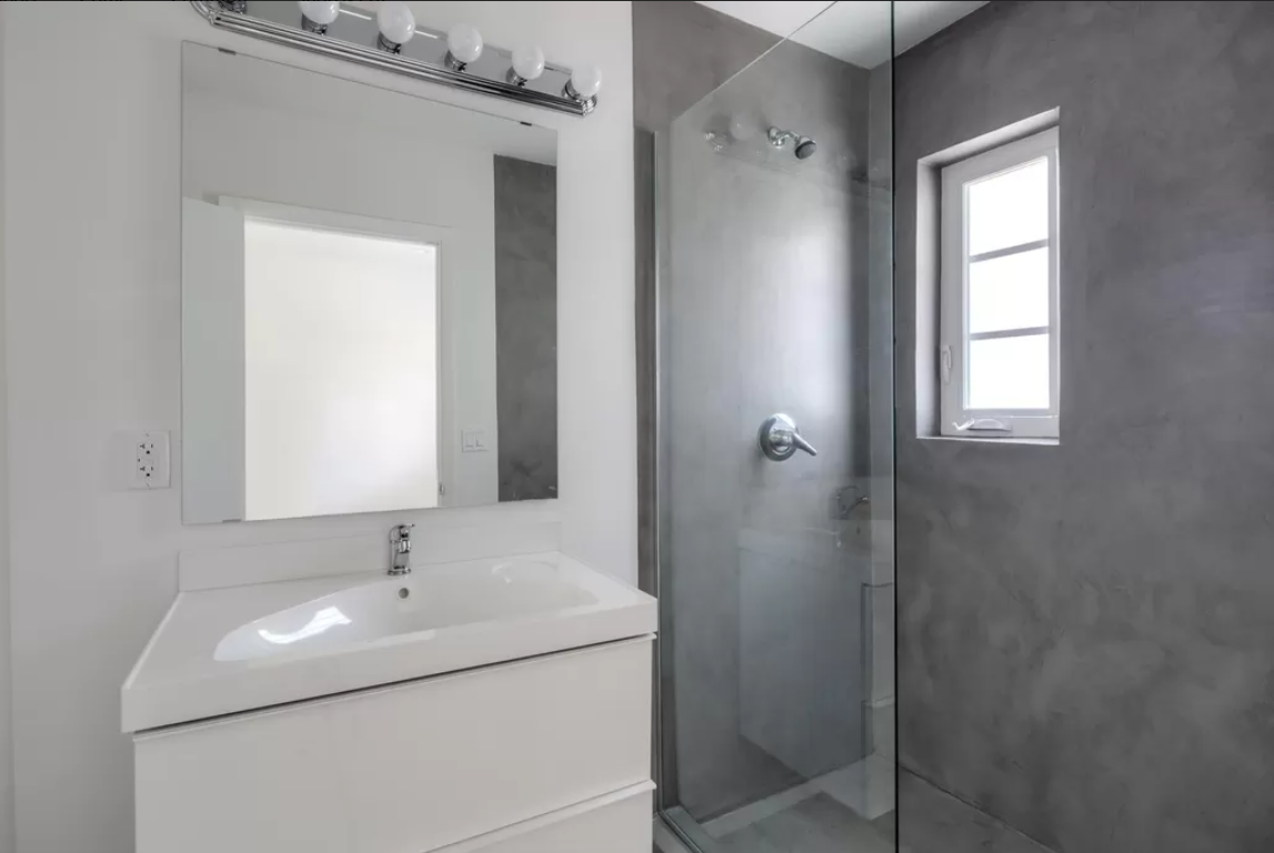 450 Northeast 62nd Street - Photo 7 of 10