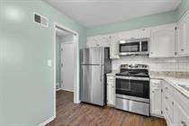 5601 West 58th - Photo 4 of 41