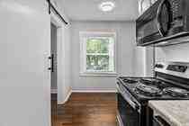 4104 Warwick - Photo 4 of 18