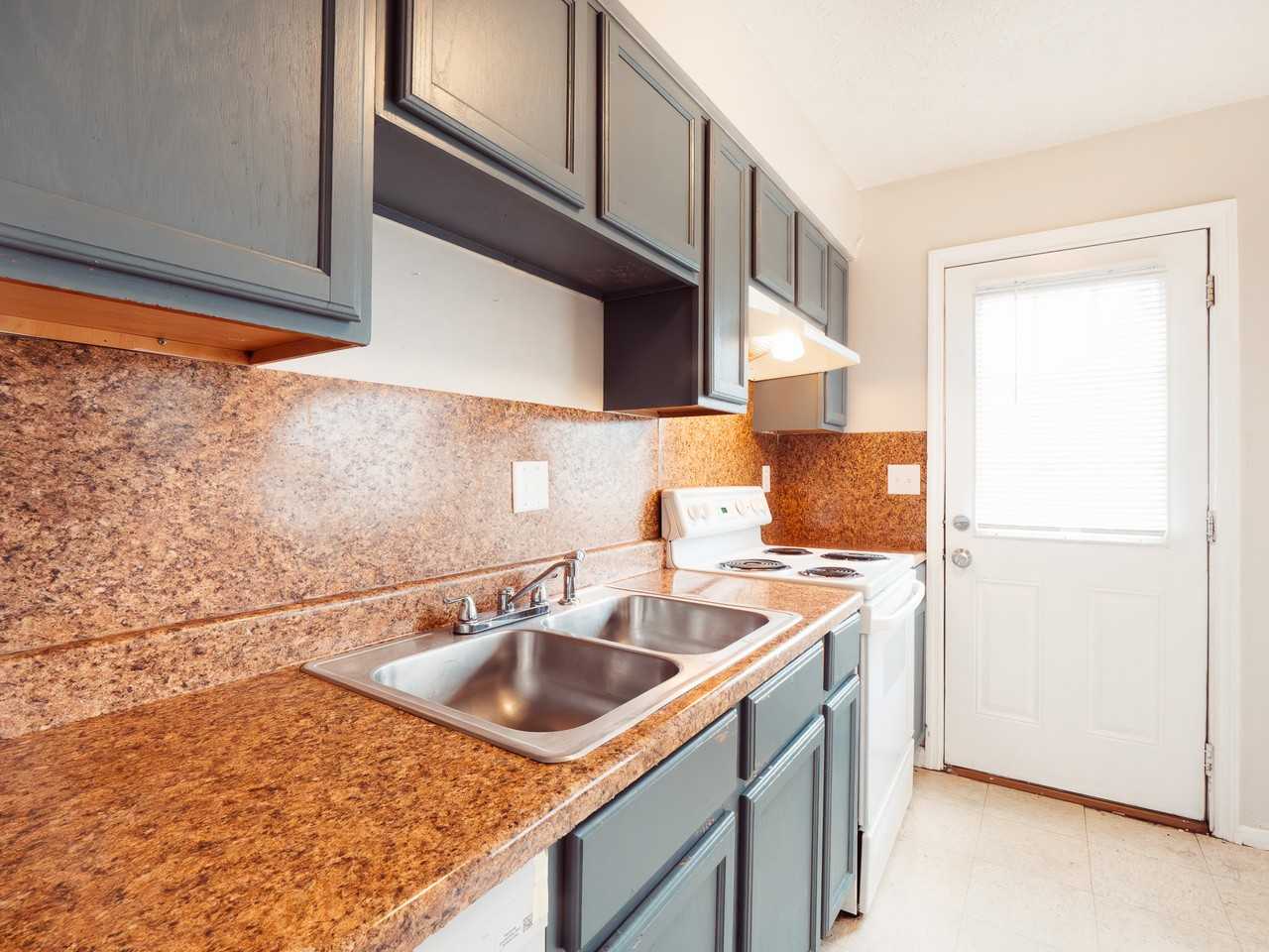 Birchridge - Photo 3 of 9