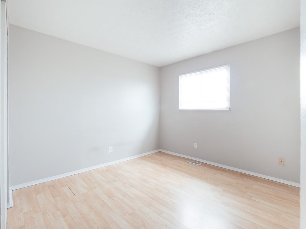 Birchridge - Photo 7 of 9