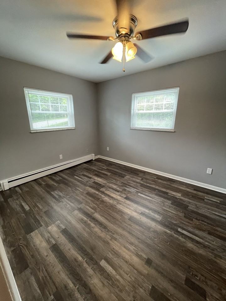 813 Rosemont Avenue - Photo 6 of 6