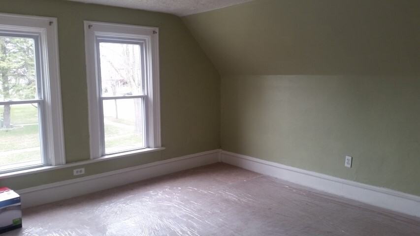 114 1/2 Washington Street - Photo 2 of 17