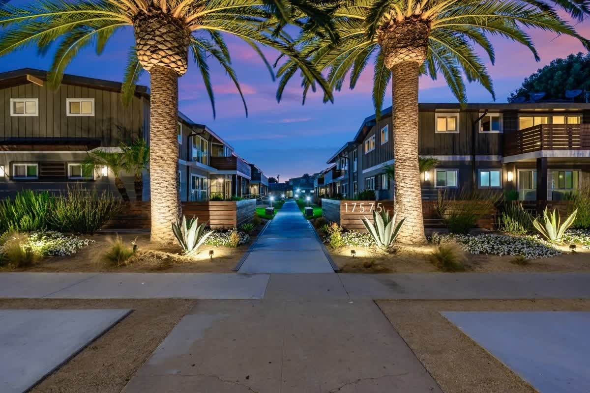 17575 Yukon Avenue - Photo 6 of 50