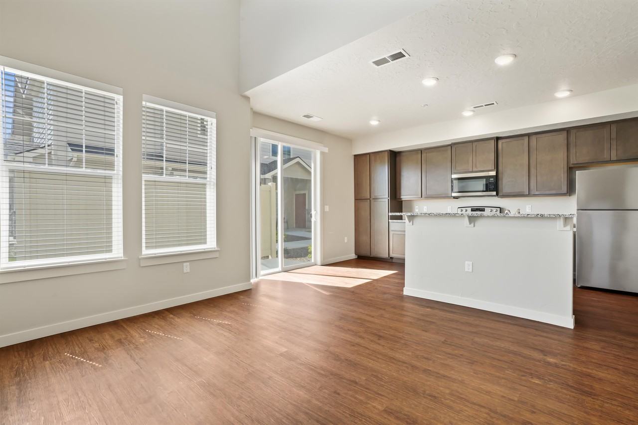 7344 N Lucy Rose LN 104 - Photo 2 of 36
