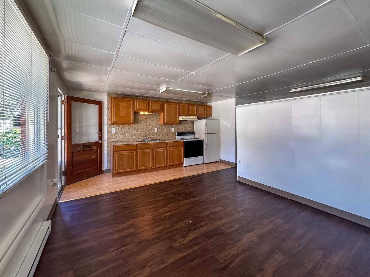 814-820 6th Street - Photo 4 of 14