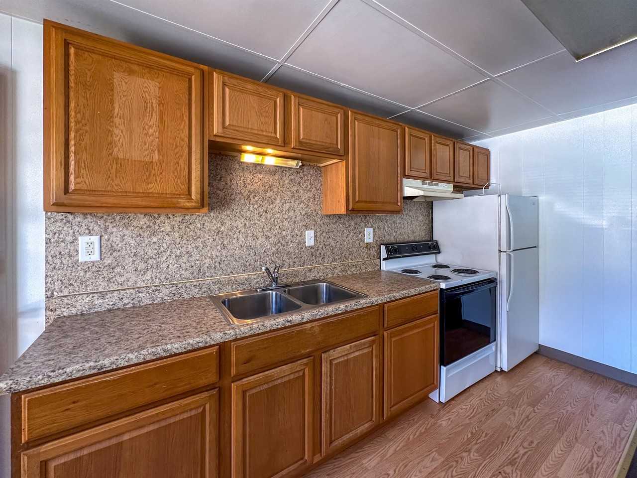 814-820 6th Street - Photo 5 of 14