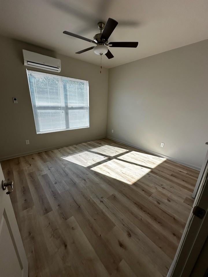 Platform Flint River - Photo 7 of 47