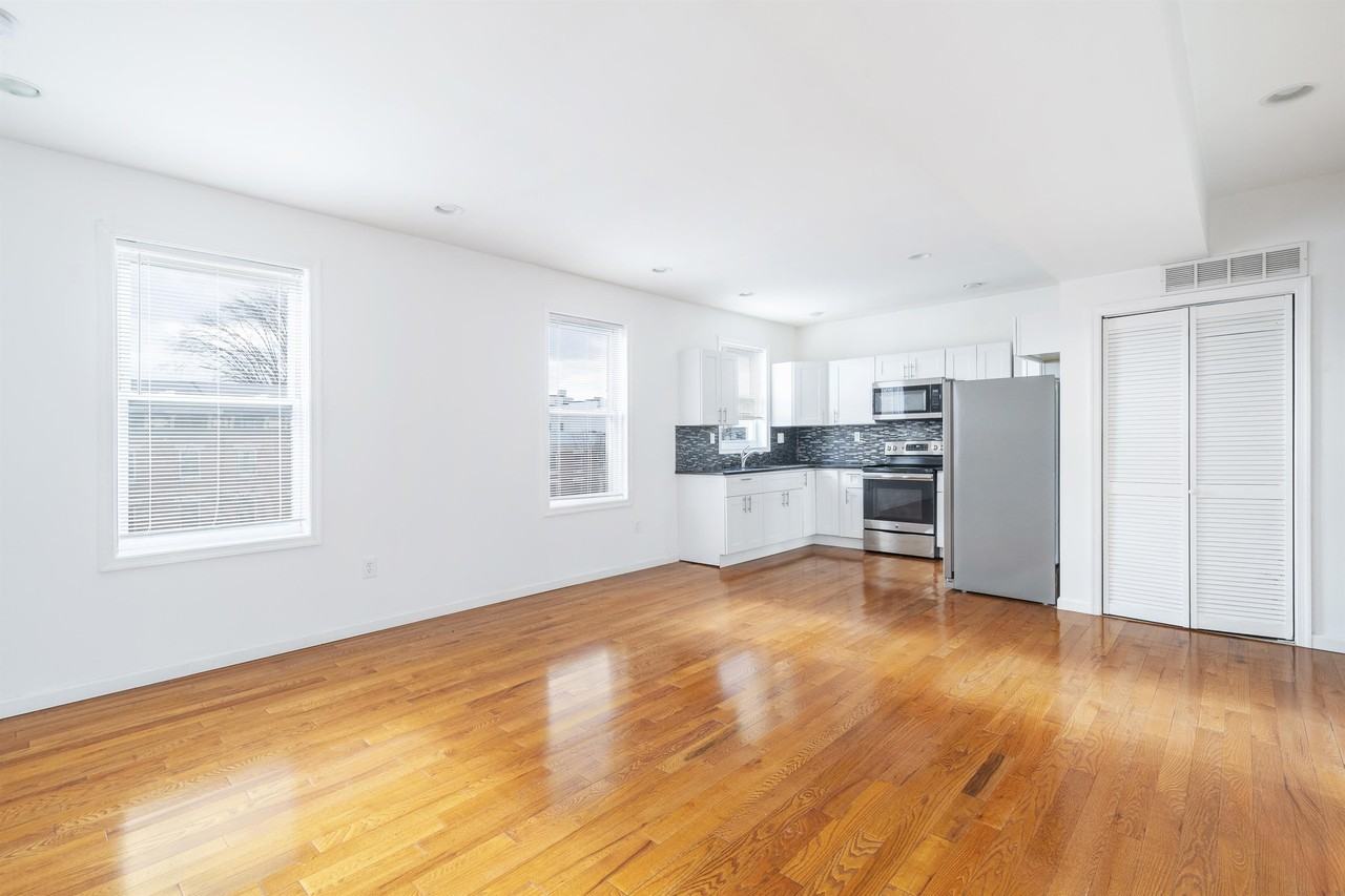 251 East Girard Avenue - Photo 3 of 12