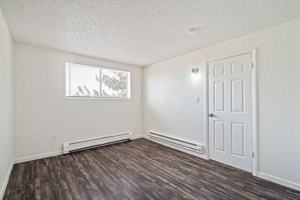 featured image of 1377 1377-1397 Laredo St./ 16415 14th Pl.