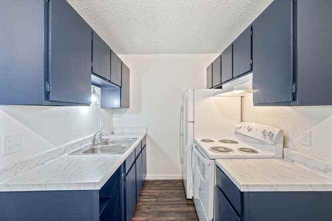 1377-1397 Laredo St./ 16415 14th Pl. - Photo 4 of 17