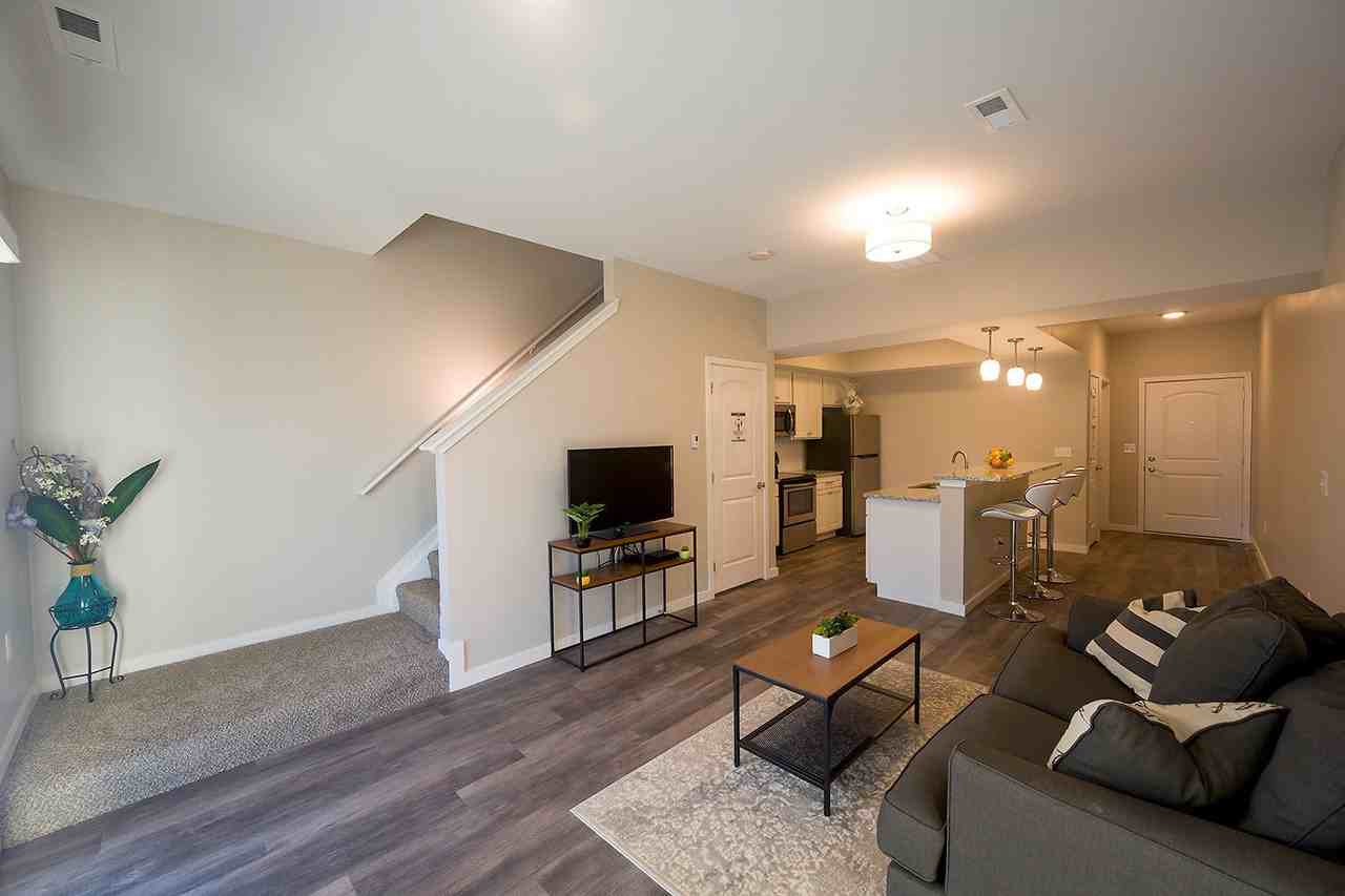 Demorest Townhomes - Photo 4 of 31