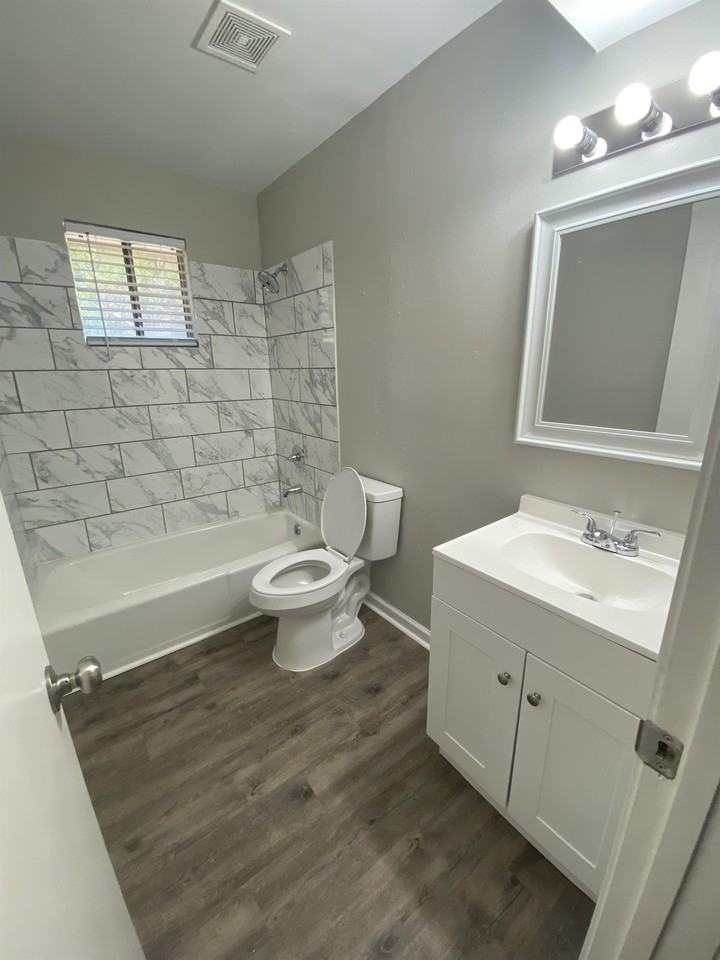 Brixton Place - Photo 5 of 10