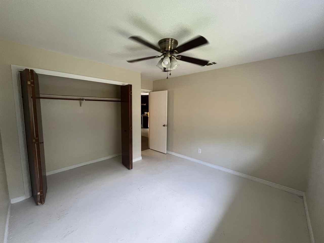 208 Craddock - Photo 5 of 5