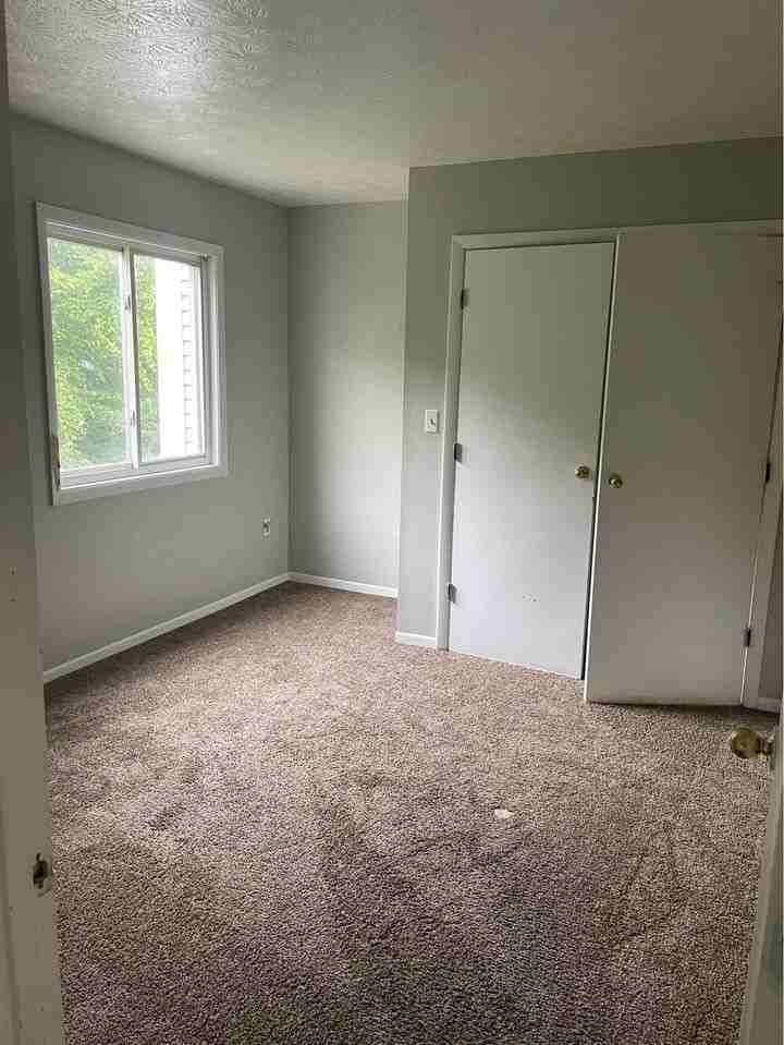 404 Patrician Place - Photo 3 of 6