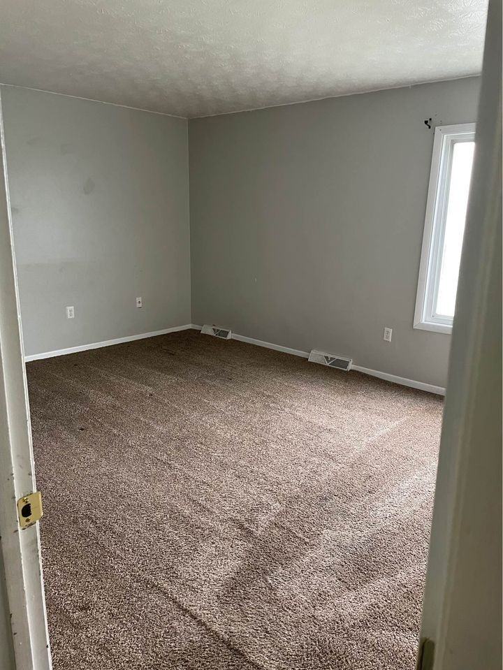 404 Patrician Place - Photo 5 of 6