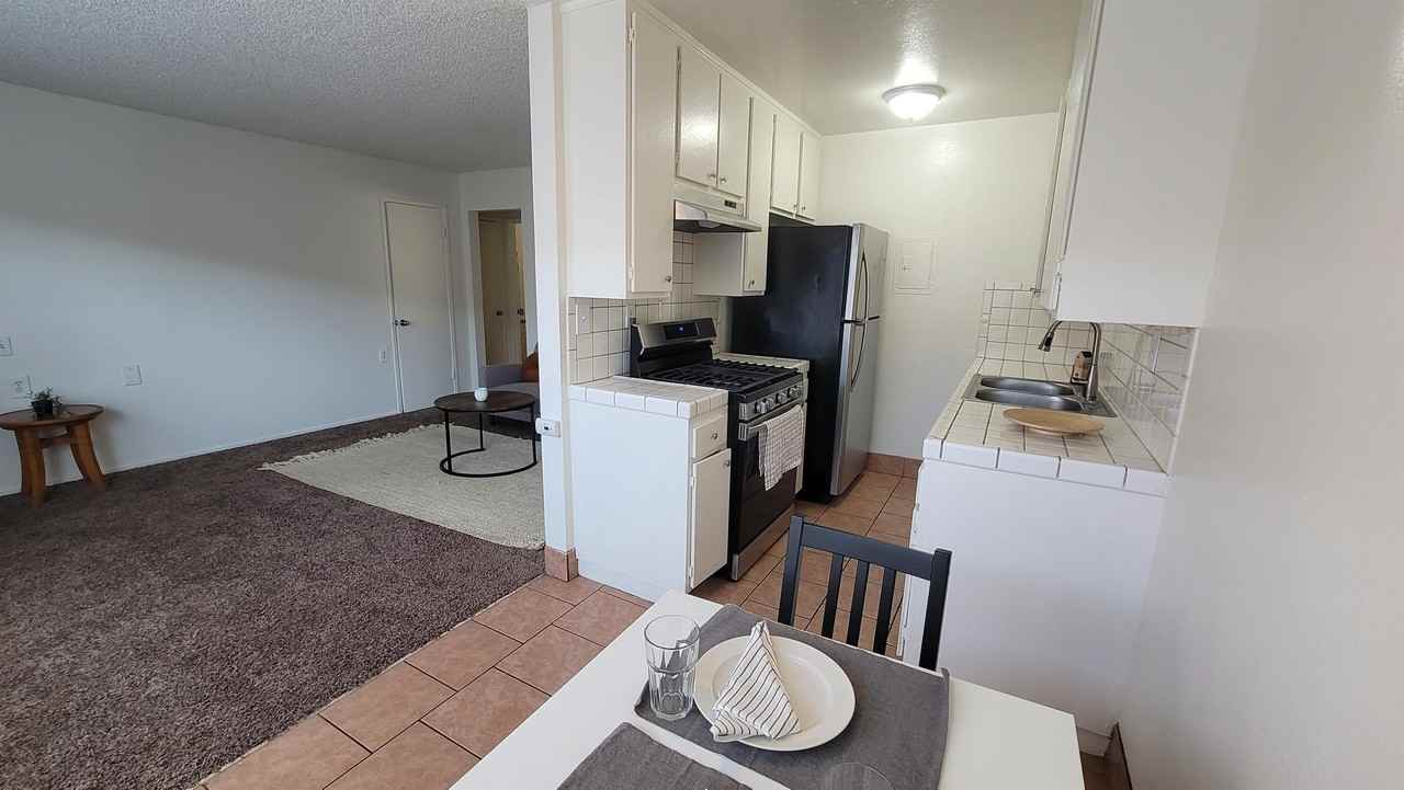 1226 East 7th St. - Photo 2 of 37