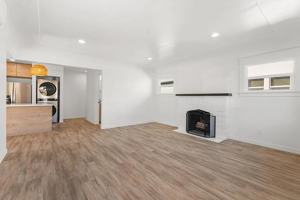 featured image of 3814 Villa Ter