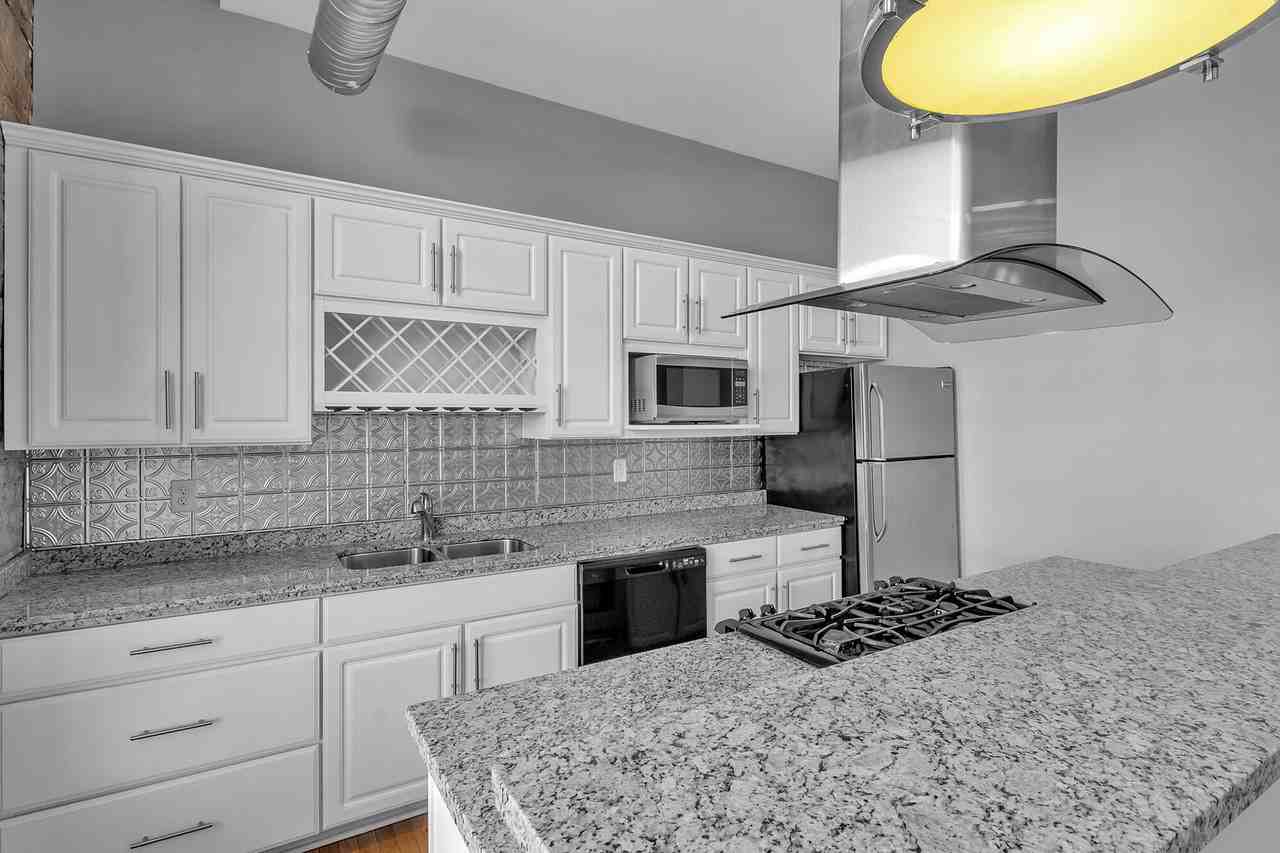 The Fenton Apartments - Photo 4 of 21