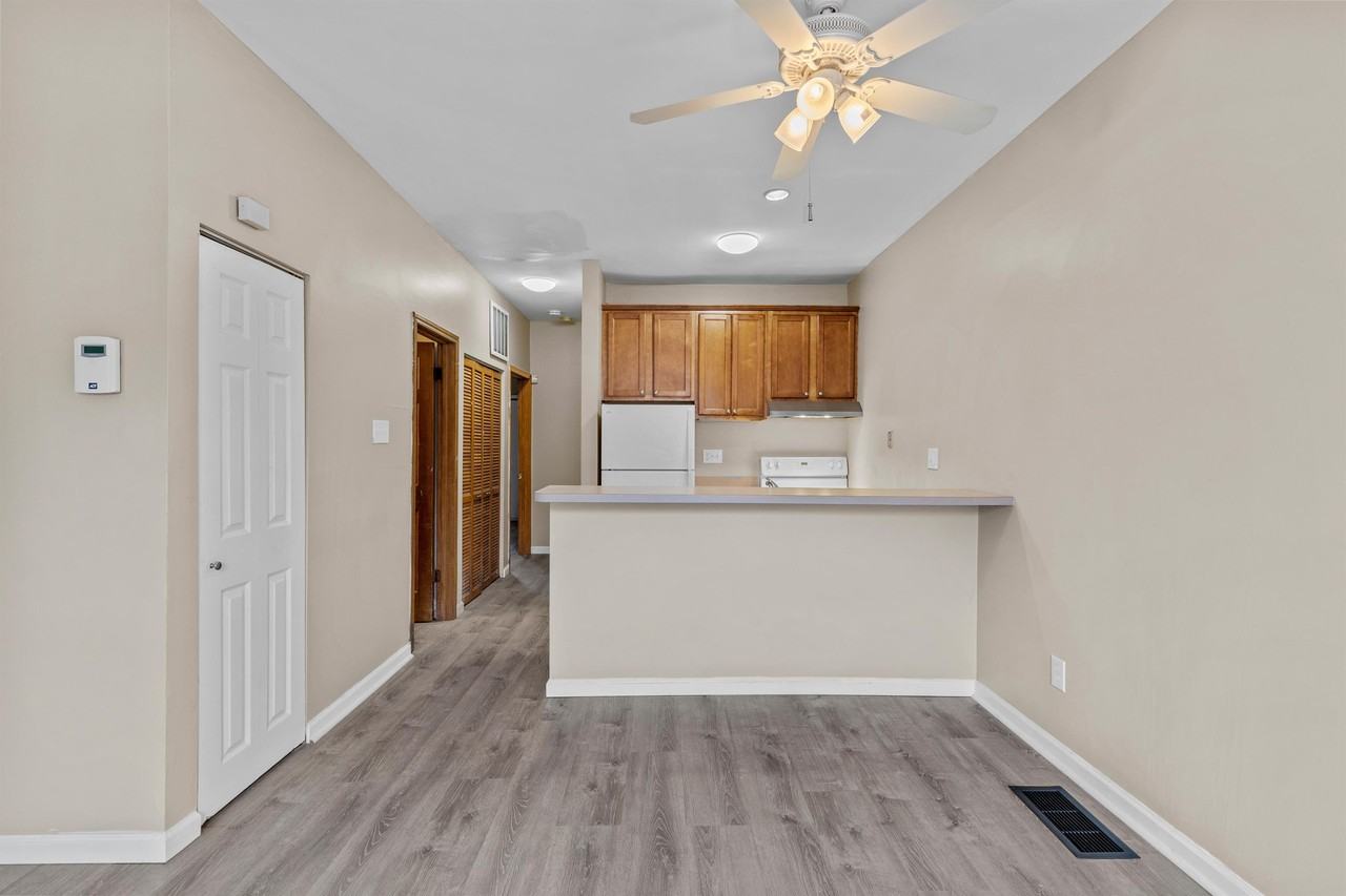 3831 Mcree Ave #1stFL - Photo 5 of 23