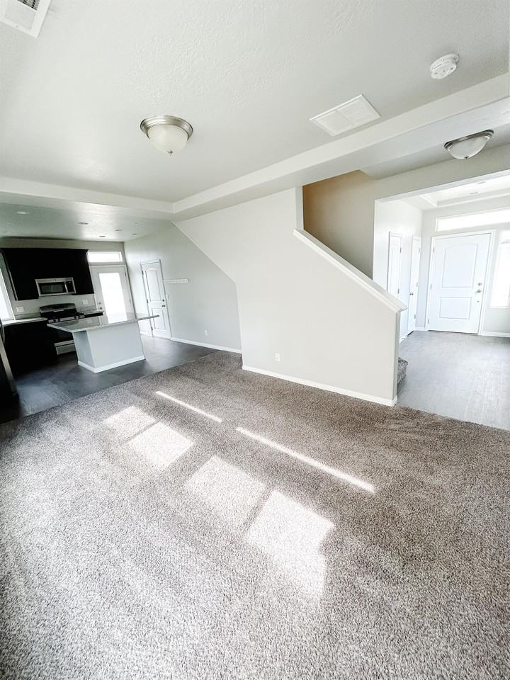 707 E 380 S #78 - Photo 4 of 30