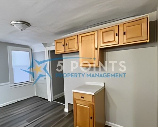 730 E 232nd St #1 - Photo 5 of 12