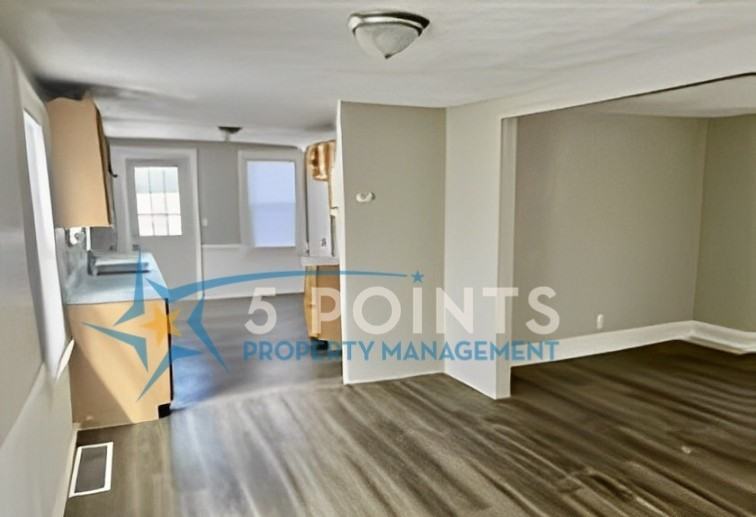 730 E 232nd St #1 - Photo 7 of 12