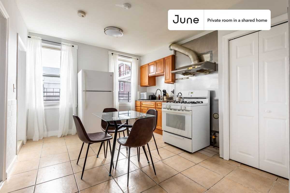 102 Tyler Street #A - Photo 6 of 14