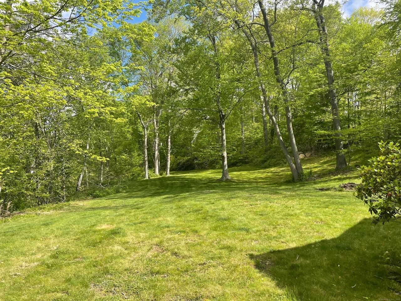 85 Valley Rd - Photo 3 of 26