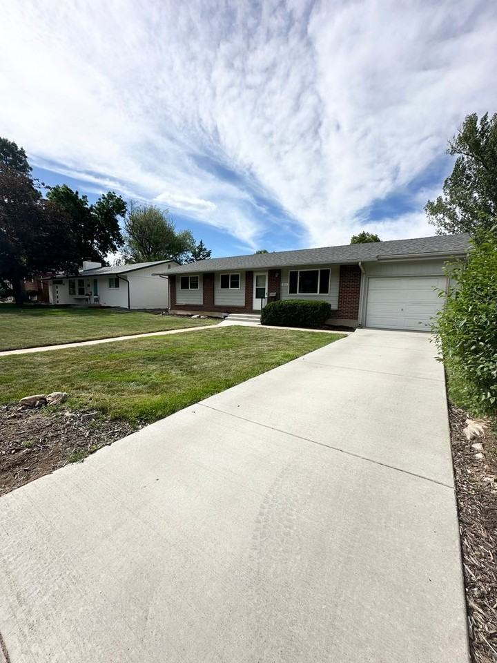 600 Tulane Dr - Photo 2 of 20