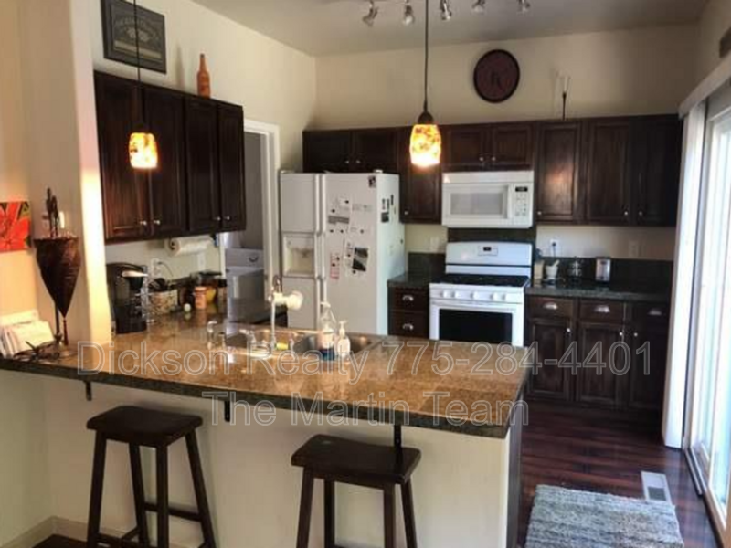 3244 Palacio Ct - Photo 3 of 4
