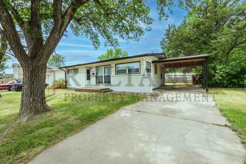 3335 S Chase Ave - Photo 2 of 19