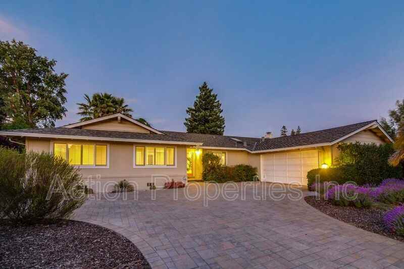 491 Guadalupe Dr - Photo 3 of 50