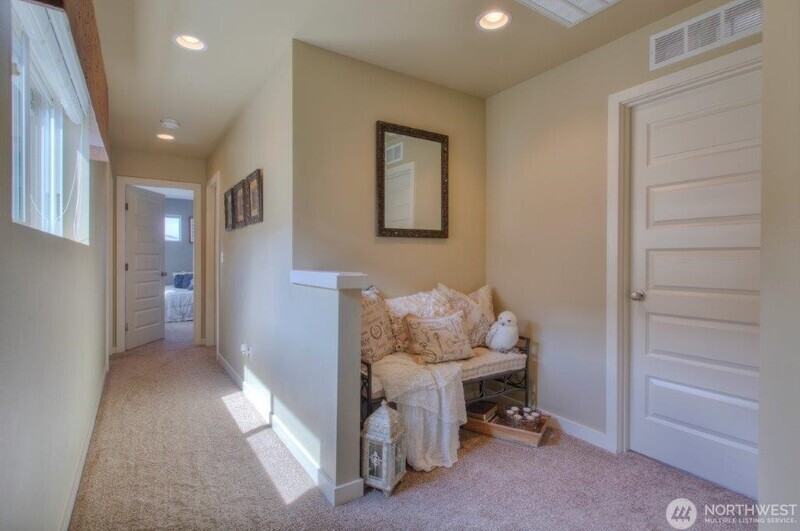 17248 117th Ave E - Photo 5 of 18