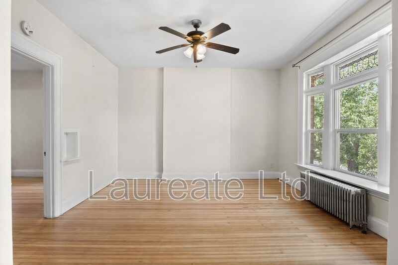 1432 Gaylord St #2 - Photo 4 of 14