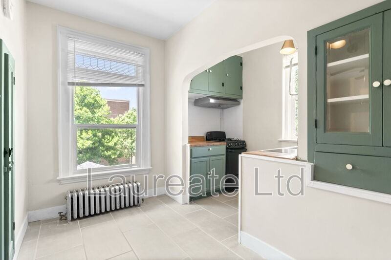 1432 Gaylord St #2 - Photo 6 of 14
