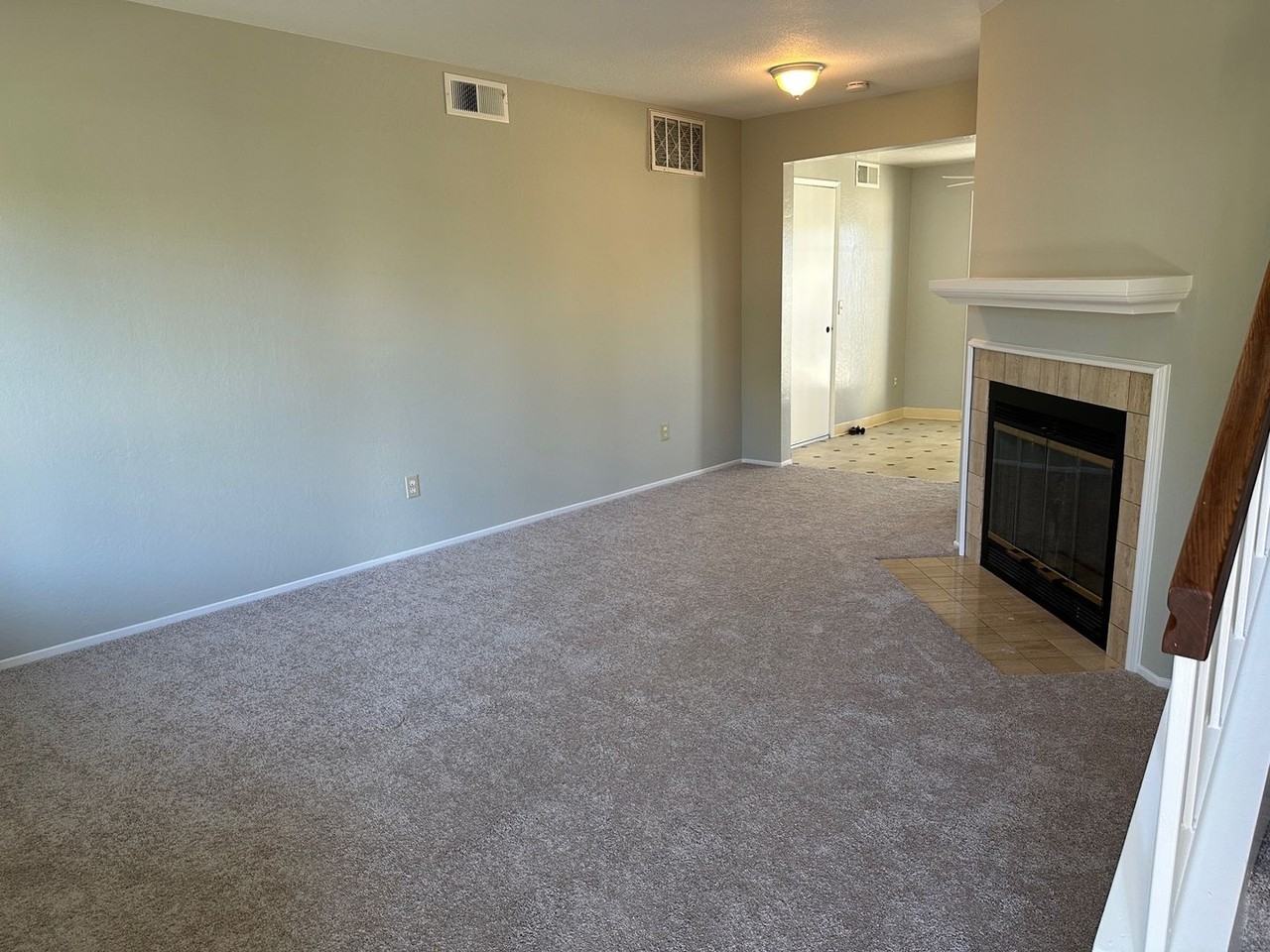 4137 Blackford Cir - Photo 2 of 10