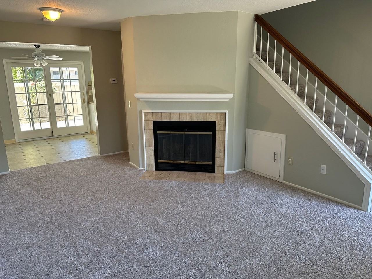 4137 Blackford Cir - Photo 3 of 10