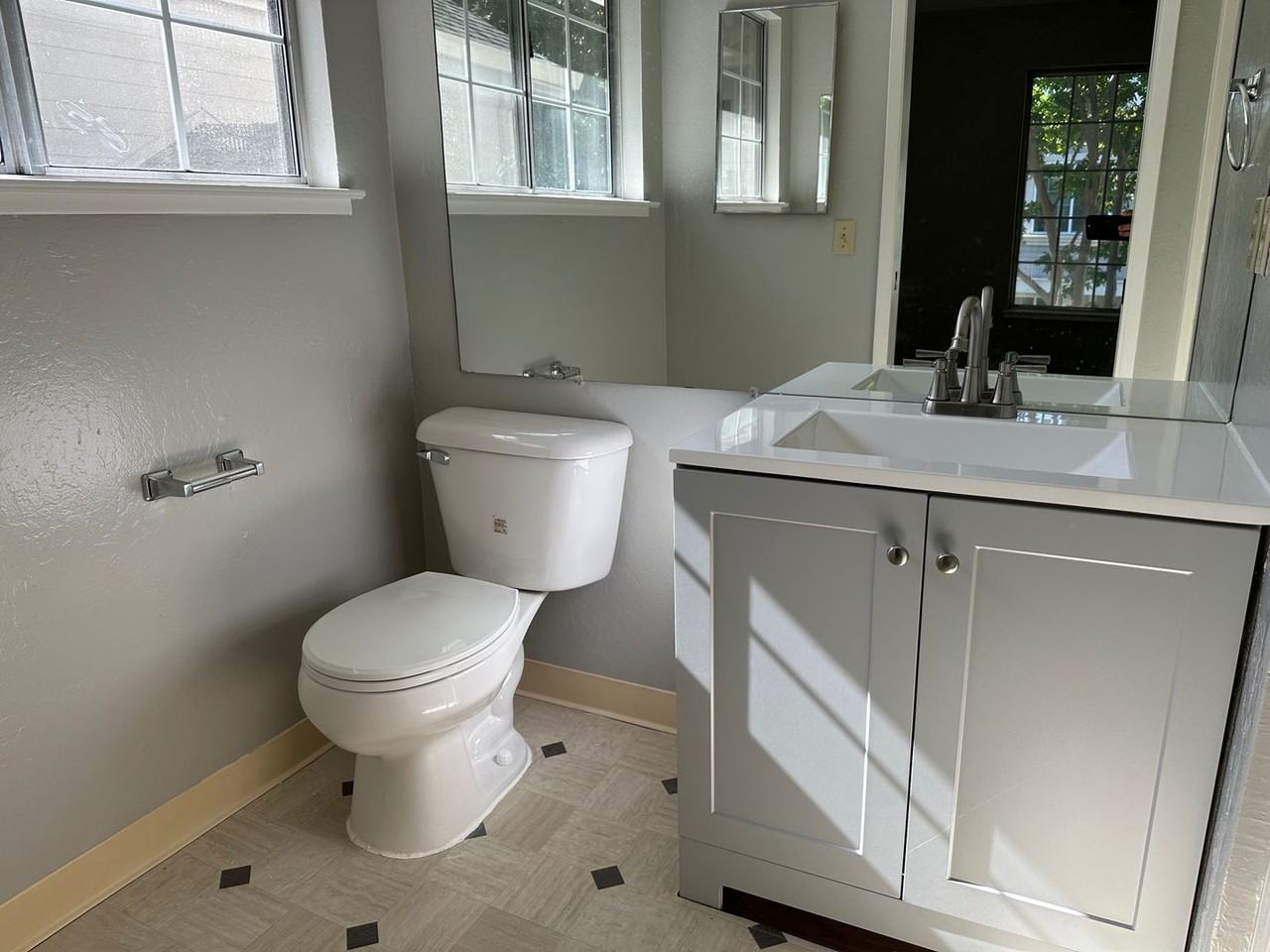 4137 Blackford Cir - Photo 7 of 10
