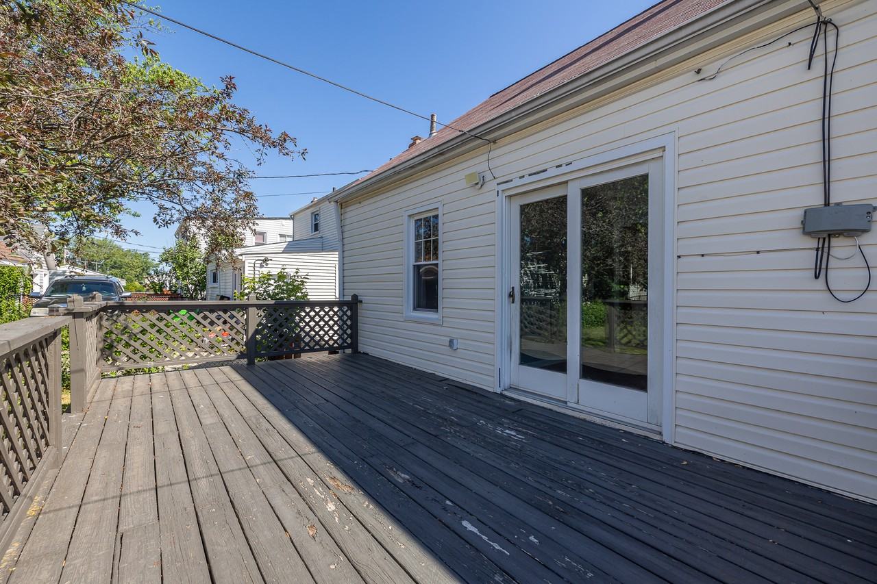 400 E 323rd St - Photo 3 of 38