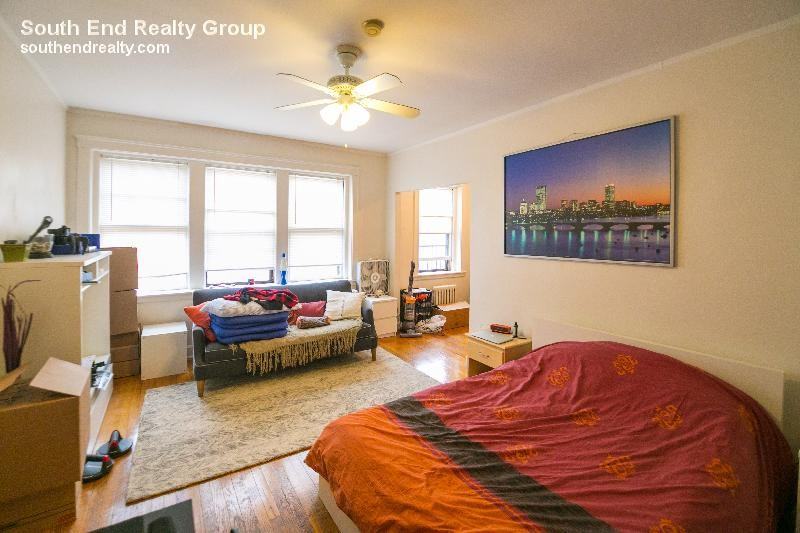 119 Peterborough St #47