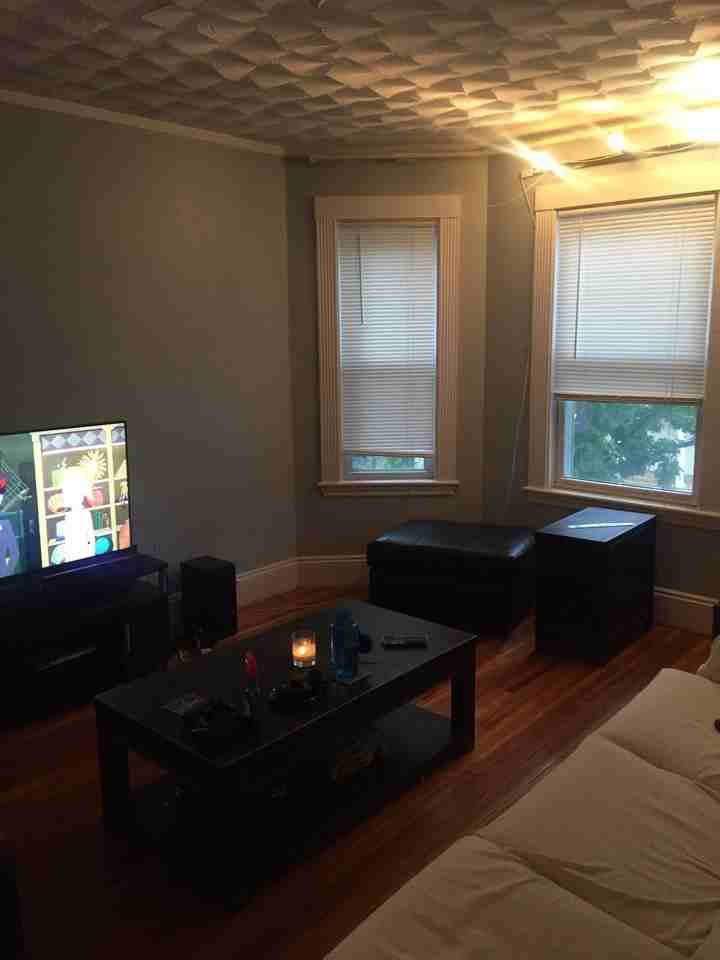 35 Montfern Ave #2 - Photo 2 of 4