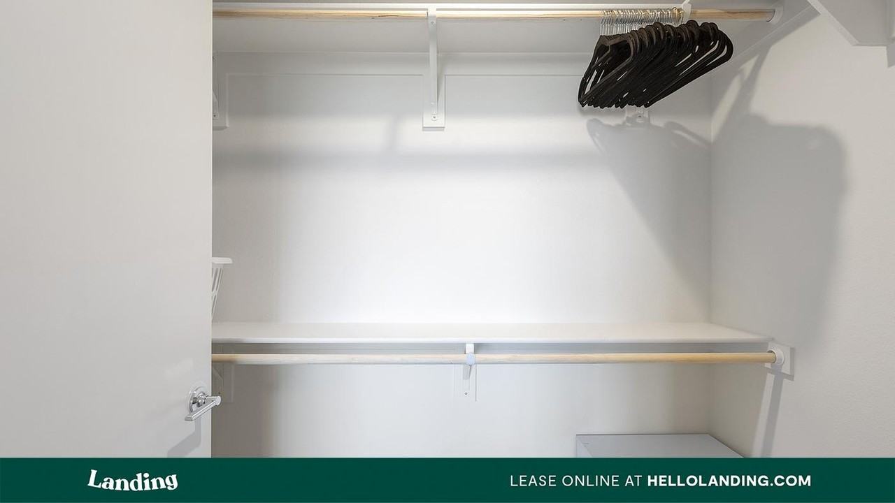 9235 W Russell Rd - Photo 2 of 50