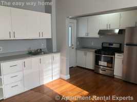 featured image of 564 Putnam Ave #1R
