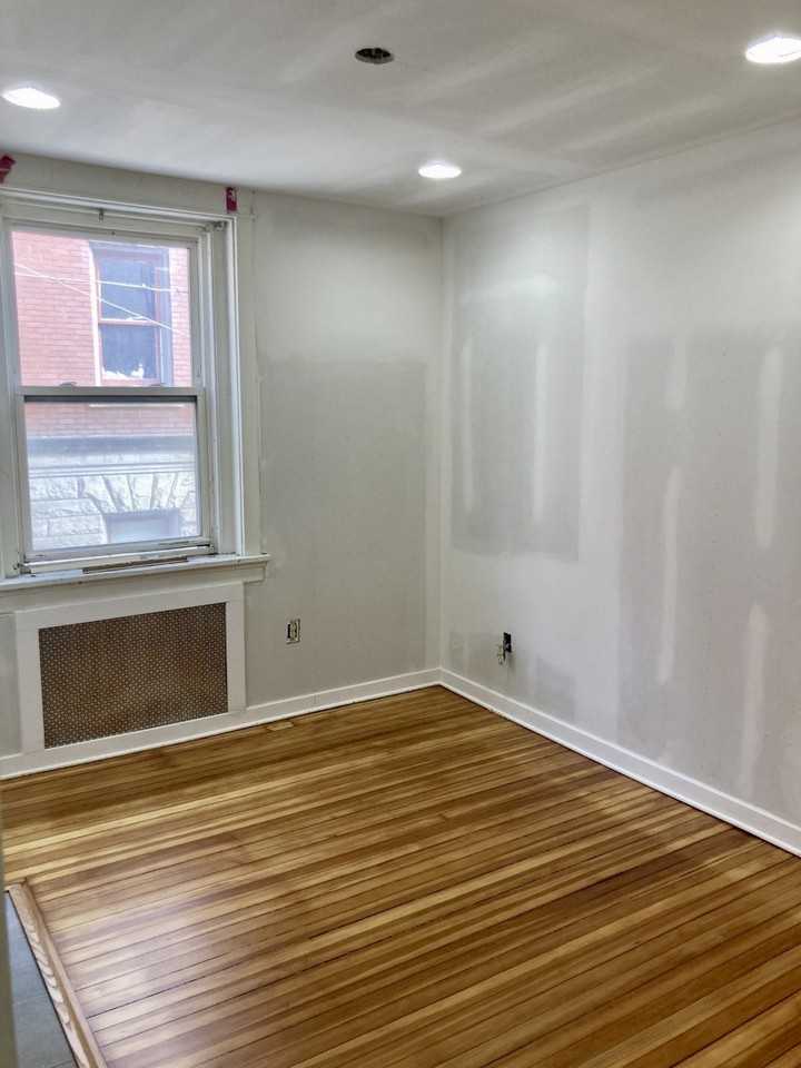 113 S Fairmount St #1 - Photo 3 of 7