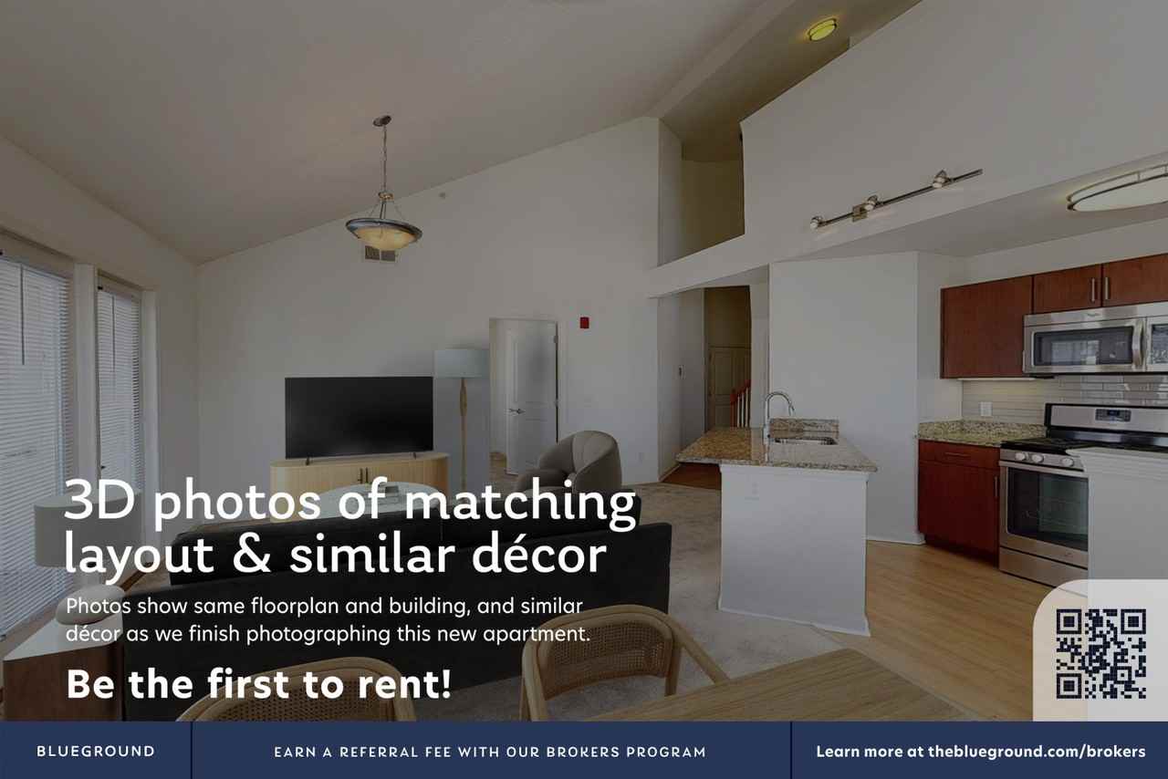 998 Stewart Avenue - Photo 4 of 25