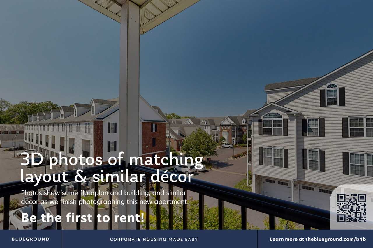 998 Stewart Avenue - Photo 5 of 25