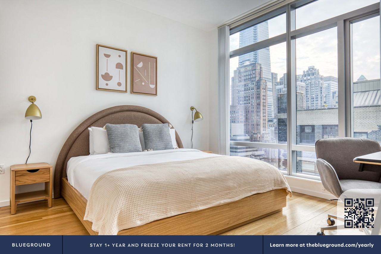 18 W 48th St #670 - Photo 7 of 22